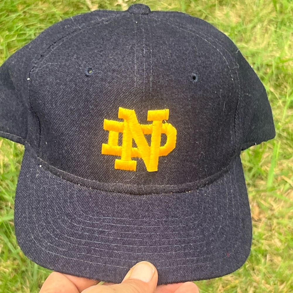 Sports specialties wool hat vintage